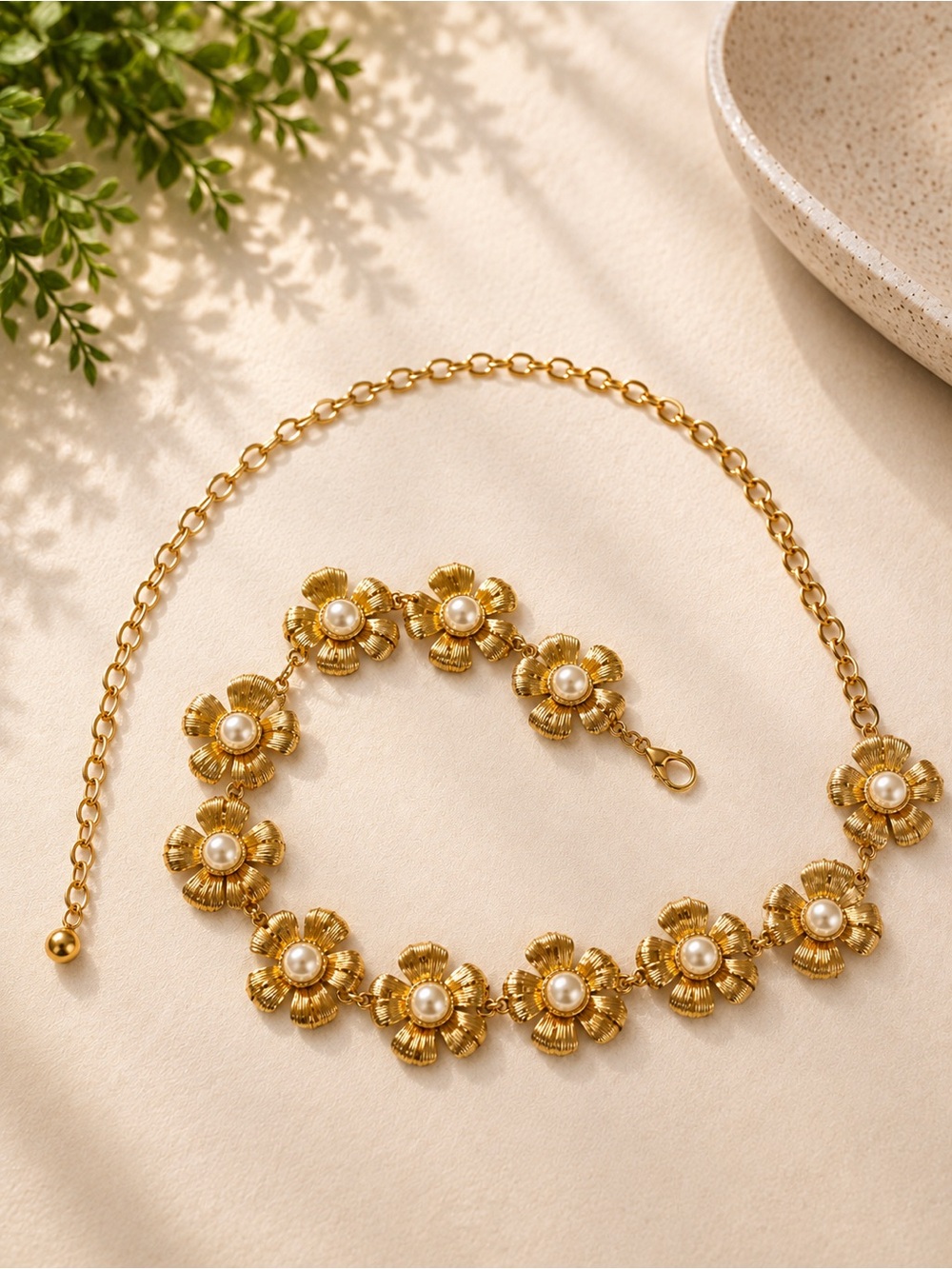 Windsor Gold Floral Pearl-Accent Women's Chain Belt